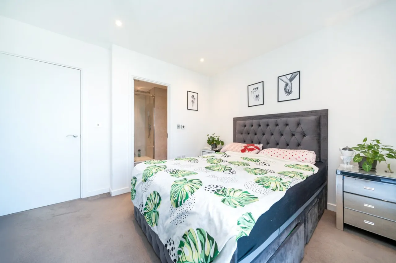 Overbridge House, photo 7