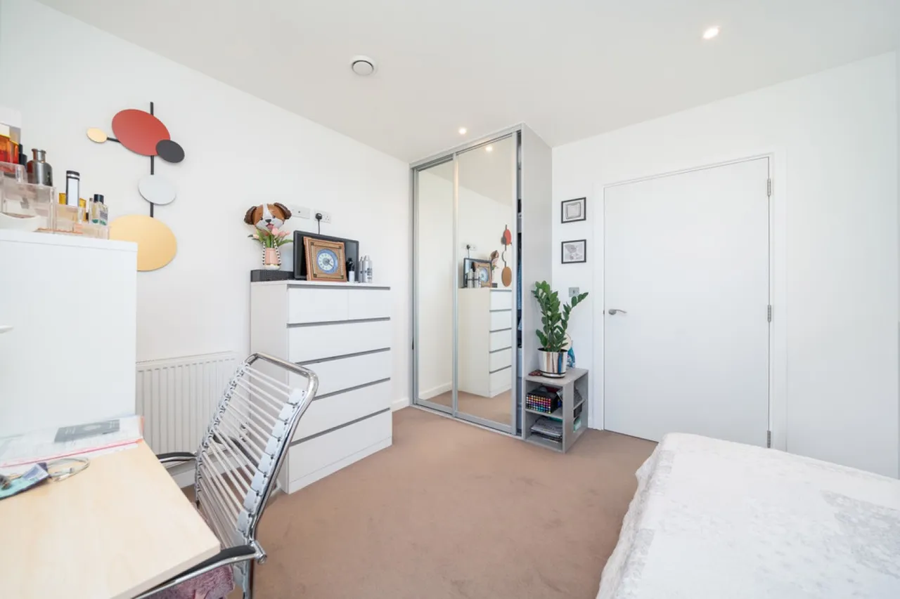 Overbridge House, photo 9