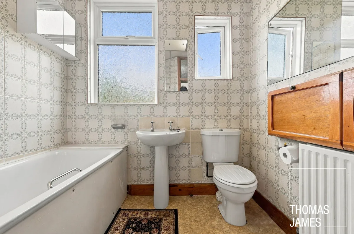 London, N13, photo 14