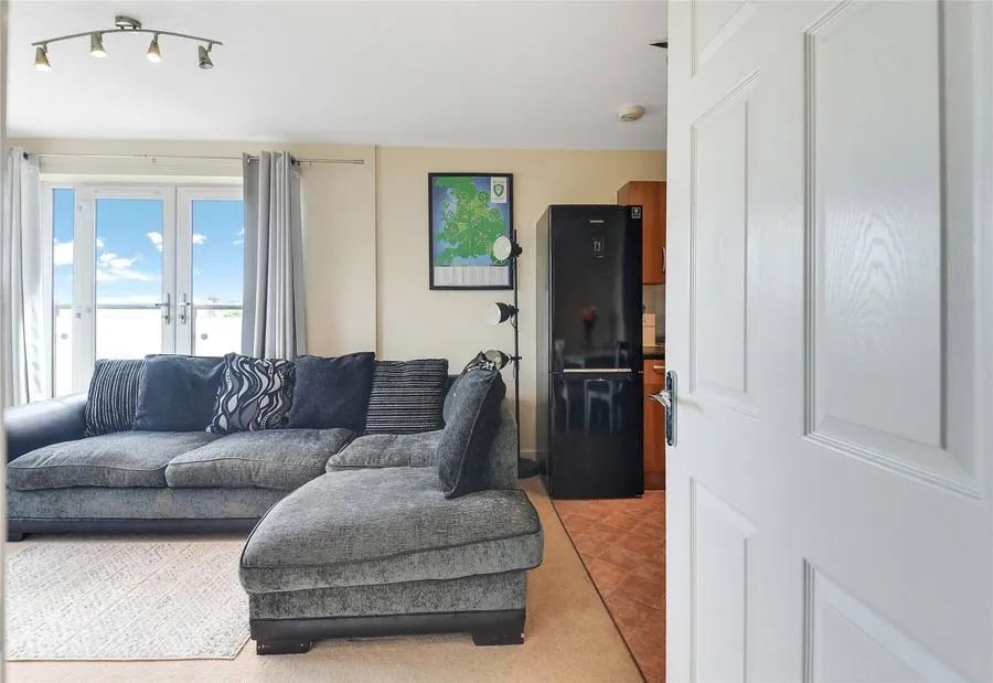 Daimler Drive, Dunstable, LU6, photo 16