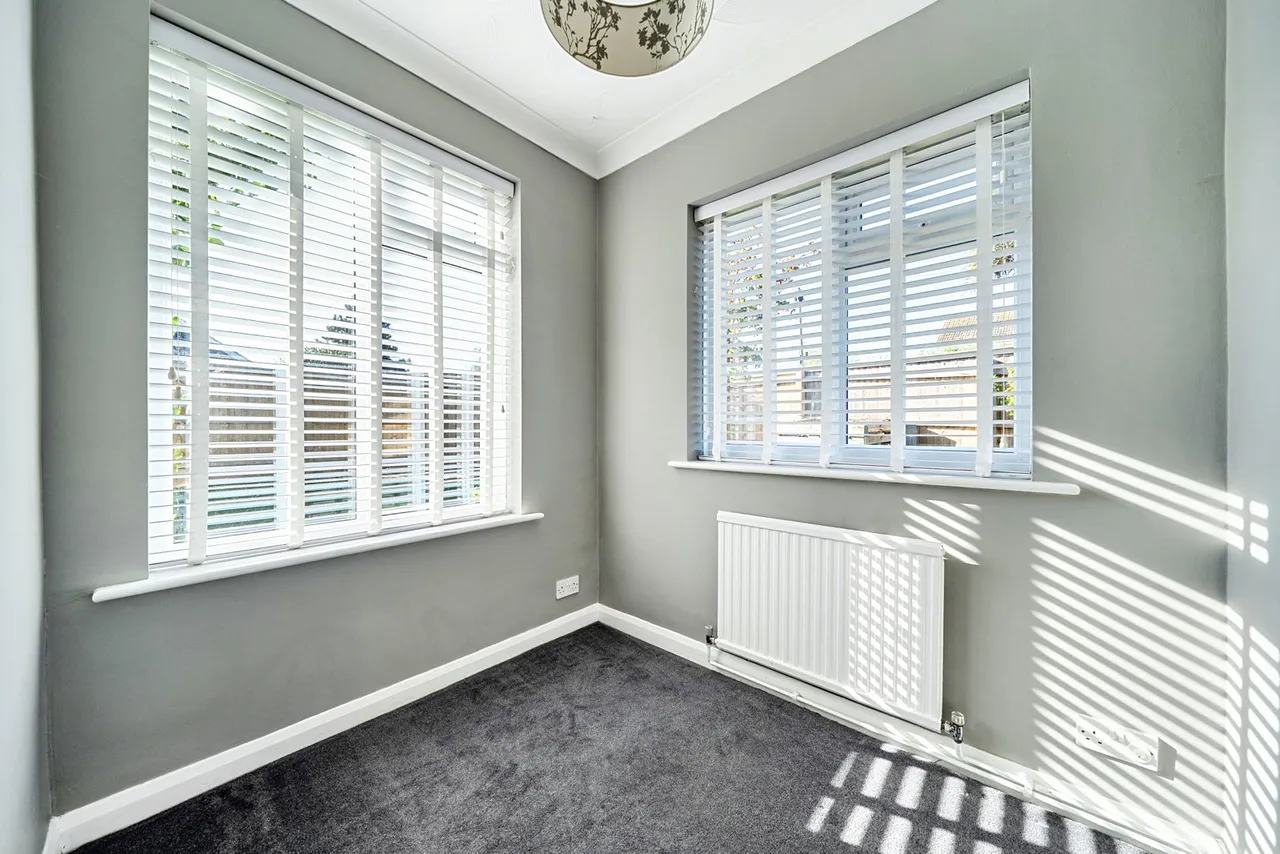 Sunray Avenue, Whitstable, photo 9