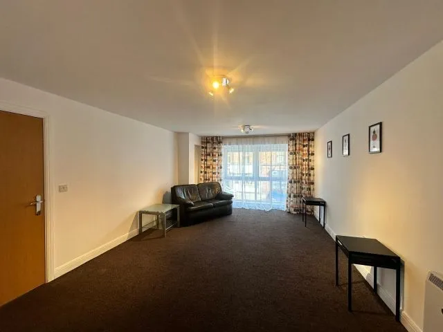 Royal Plaza, 2 Westfield Terrace, Sheffield, S1 4GD, photo 6
