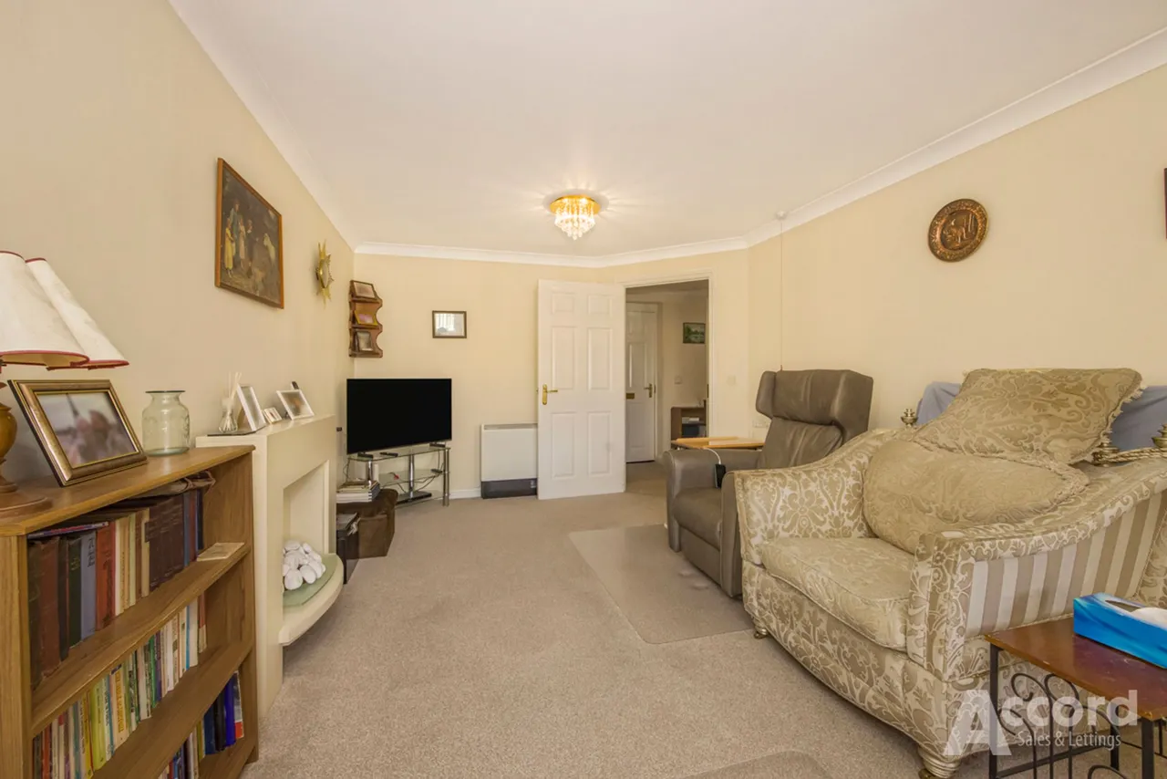 Crammavill Street, Grays, RM16, photo 14