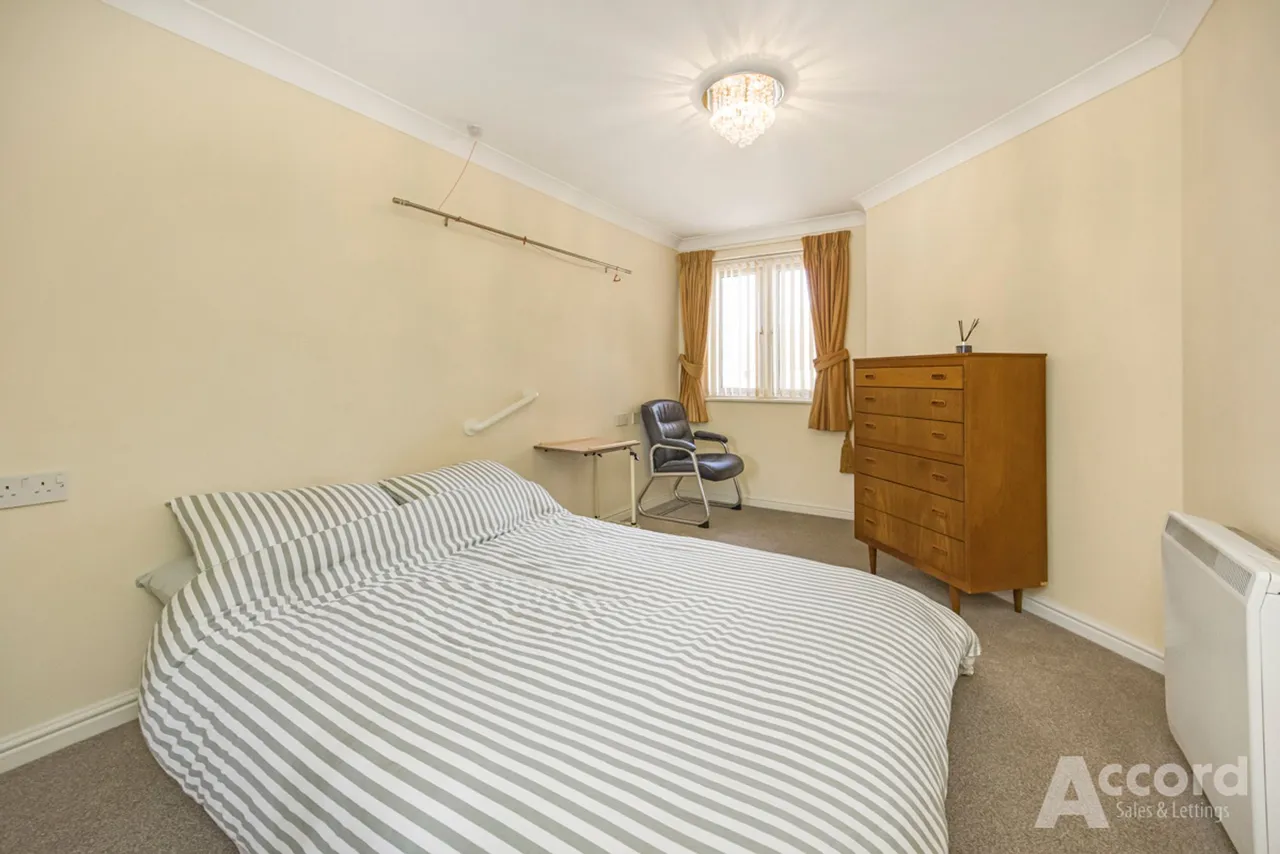 Crammavill Street, Grays, RM16, photo 18