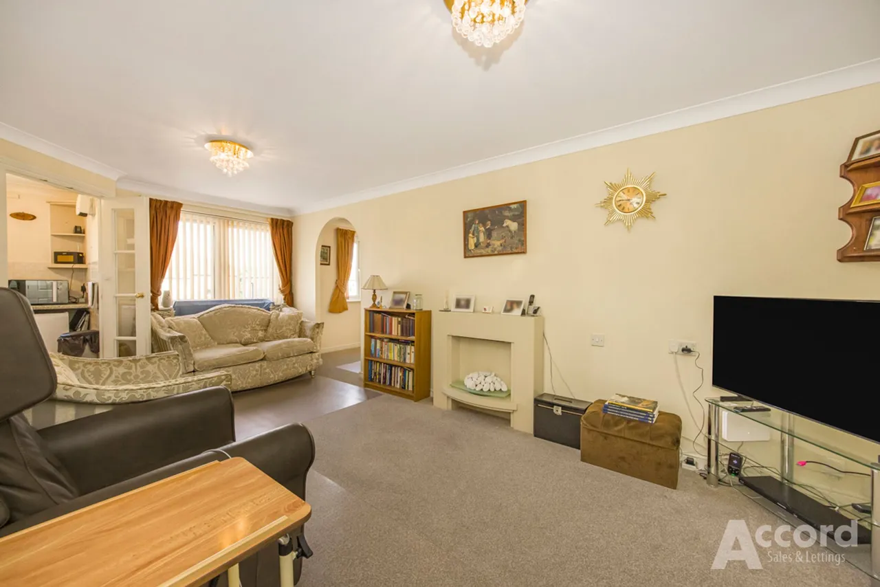 Crammavill Street, Grays, RM16, photo 13