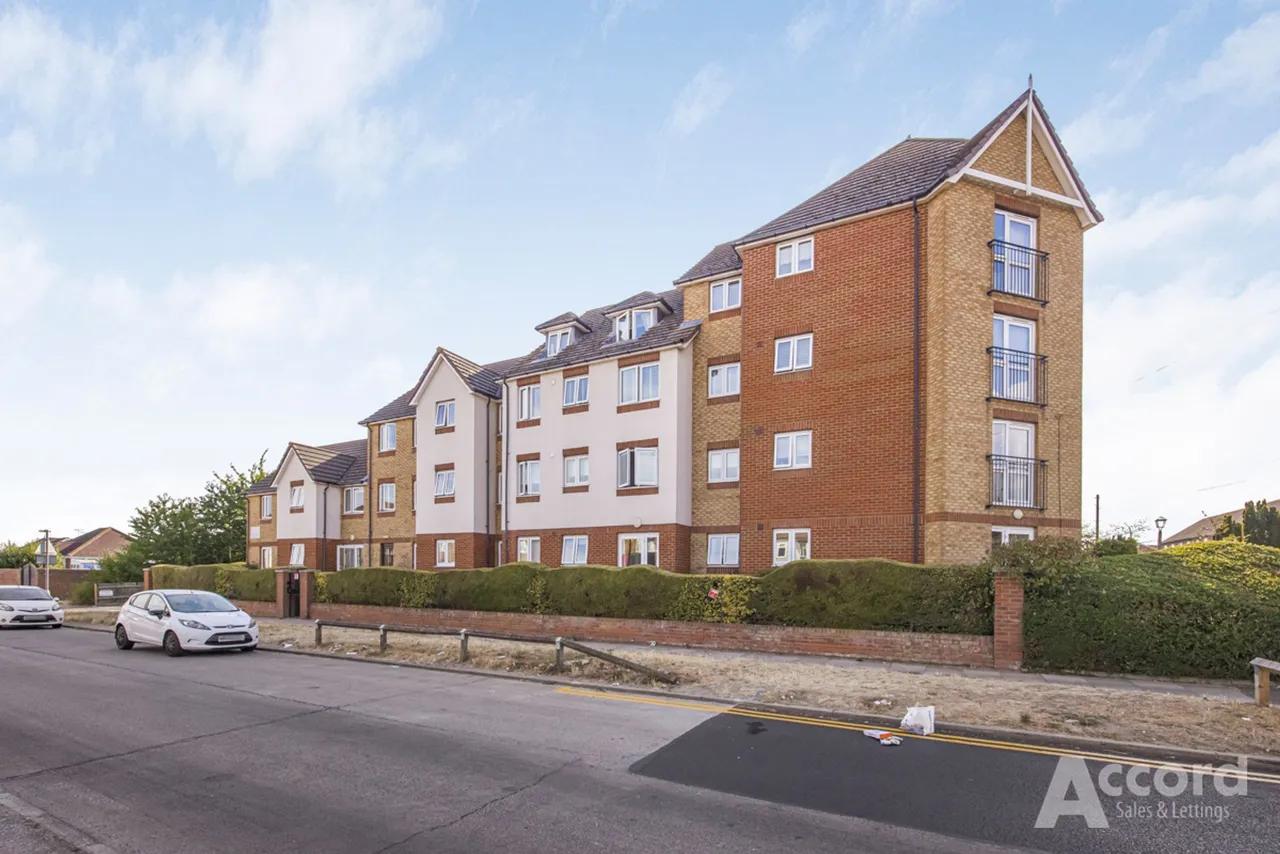 Crammavill Street, Grays, RM16, photo 11