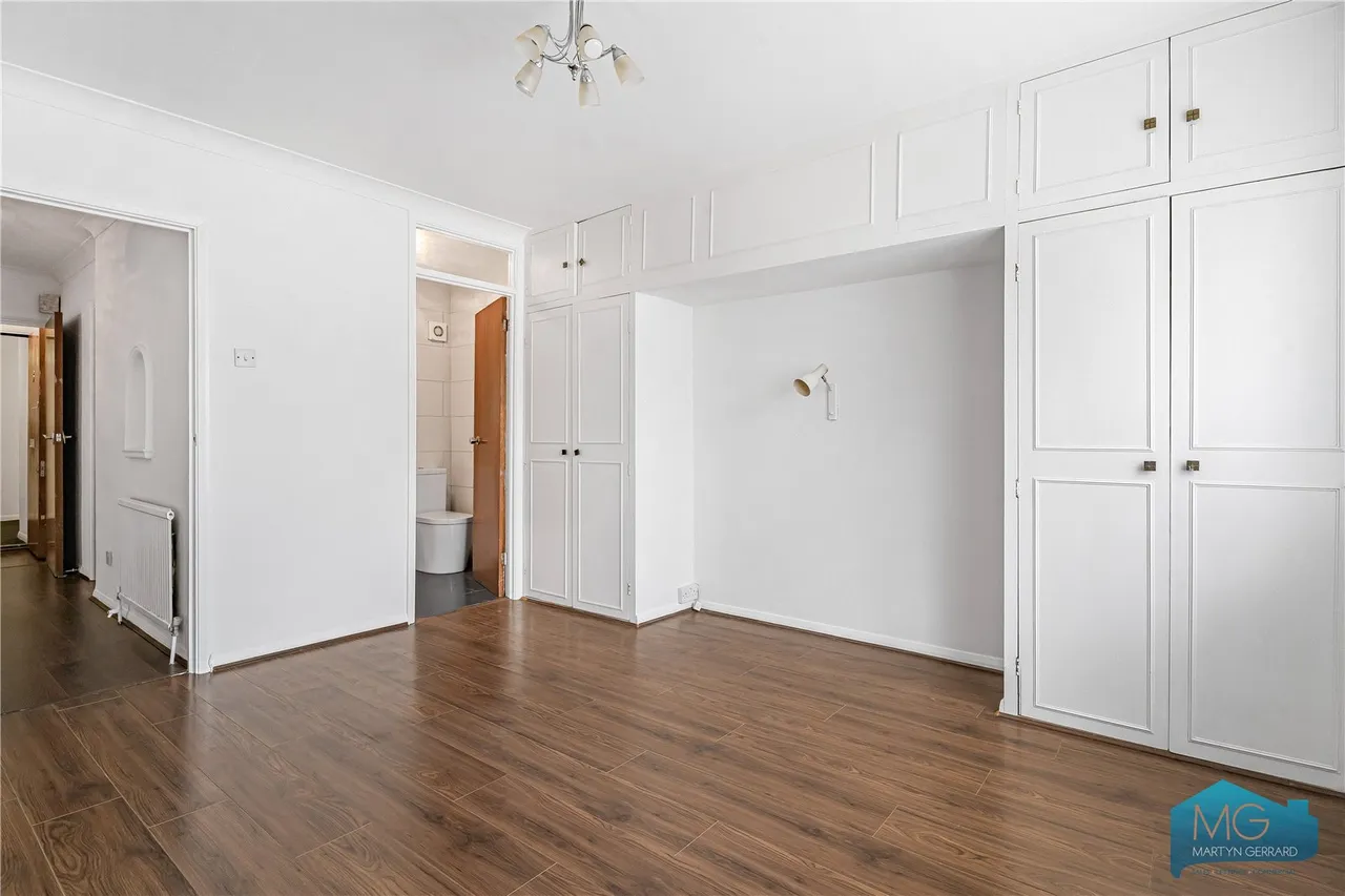 Chase Side, London, N14, photo 6