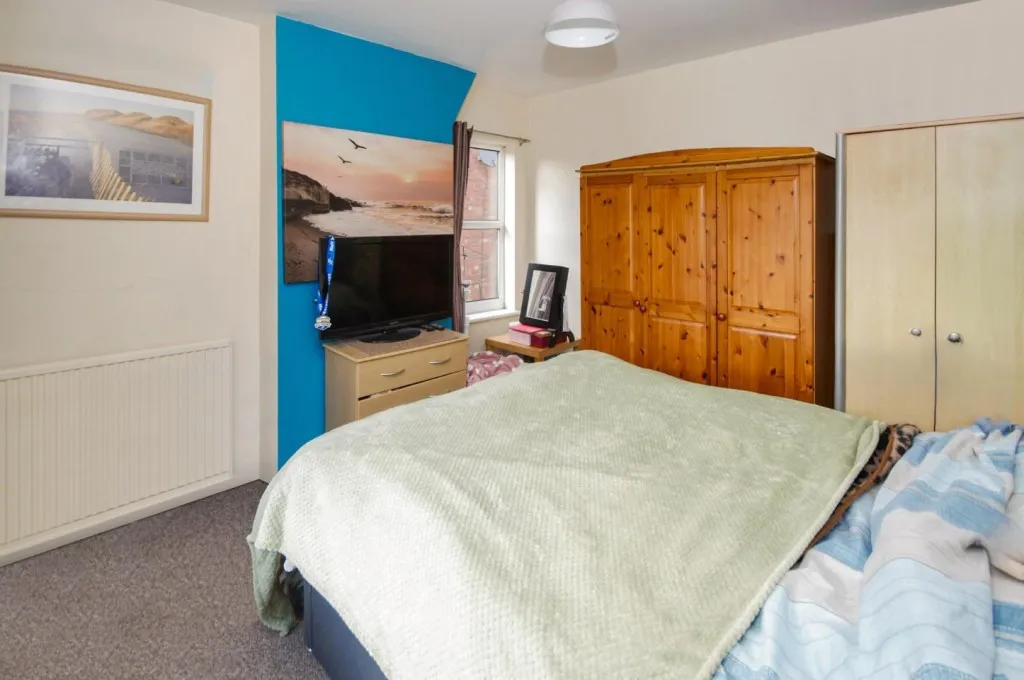Victoria Street, Earls Barton, photo 10