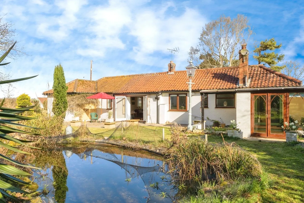 Drury Lane, Carbrooke, Thetford, Norfolk, IP25, photo 24