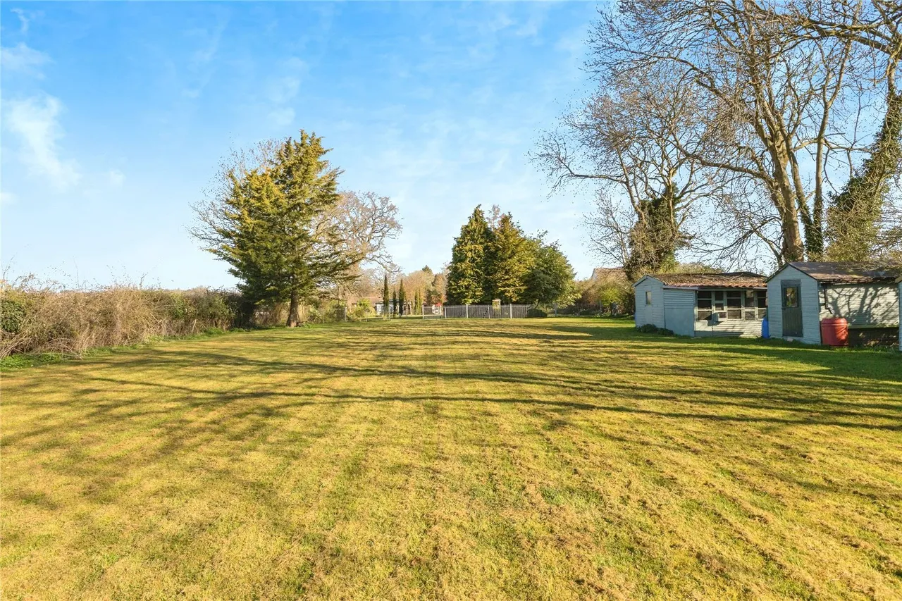 Drury Lane, Carbrooke, Thetford, Norfolk, IP25, photo 2