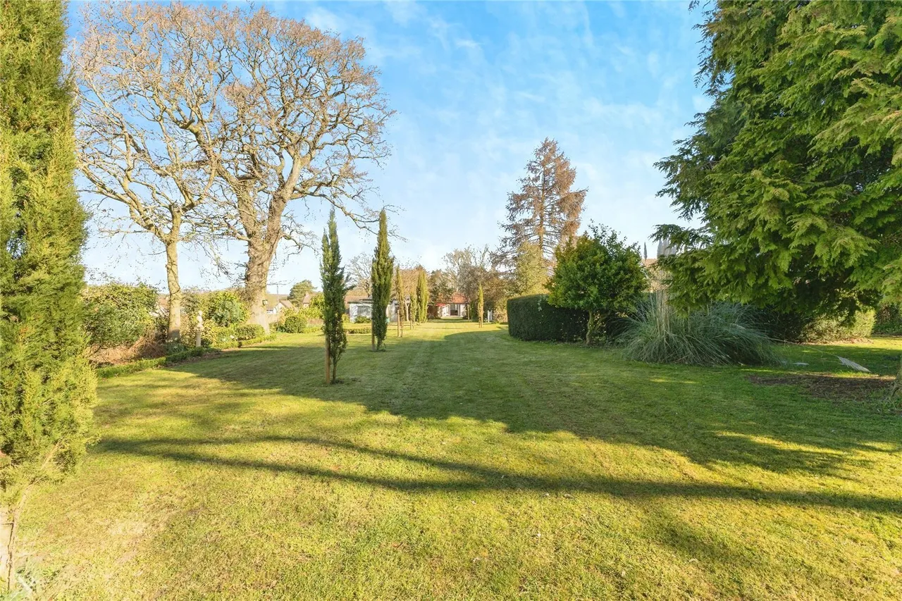 Drury Lane, Carbrooke, Thetford, Norfolk, IP25, photo 21
