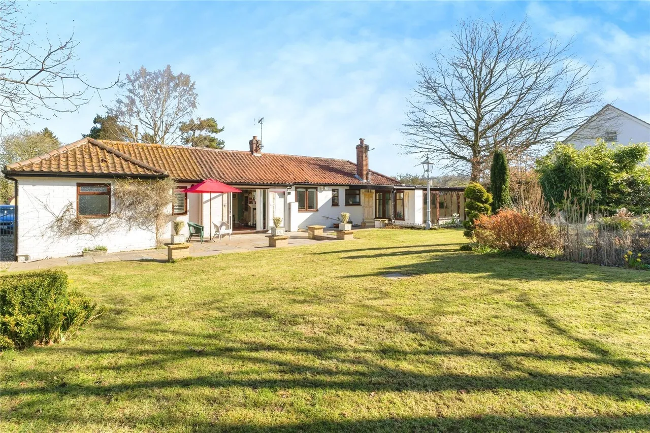 Drury Lane, Carbrooke, Thetford, Norfolk, IP25, photo 19