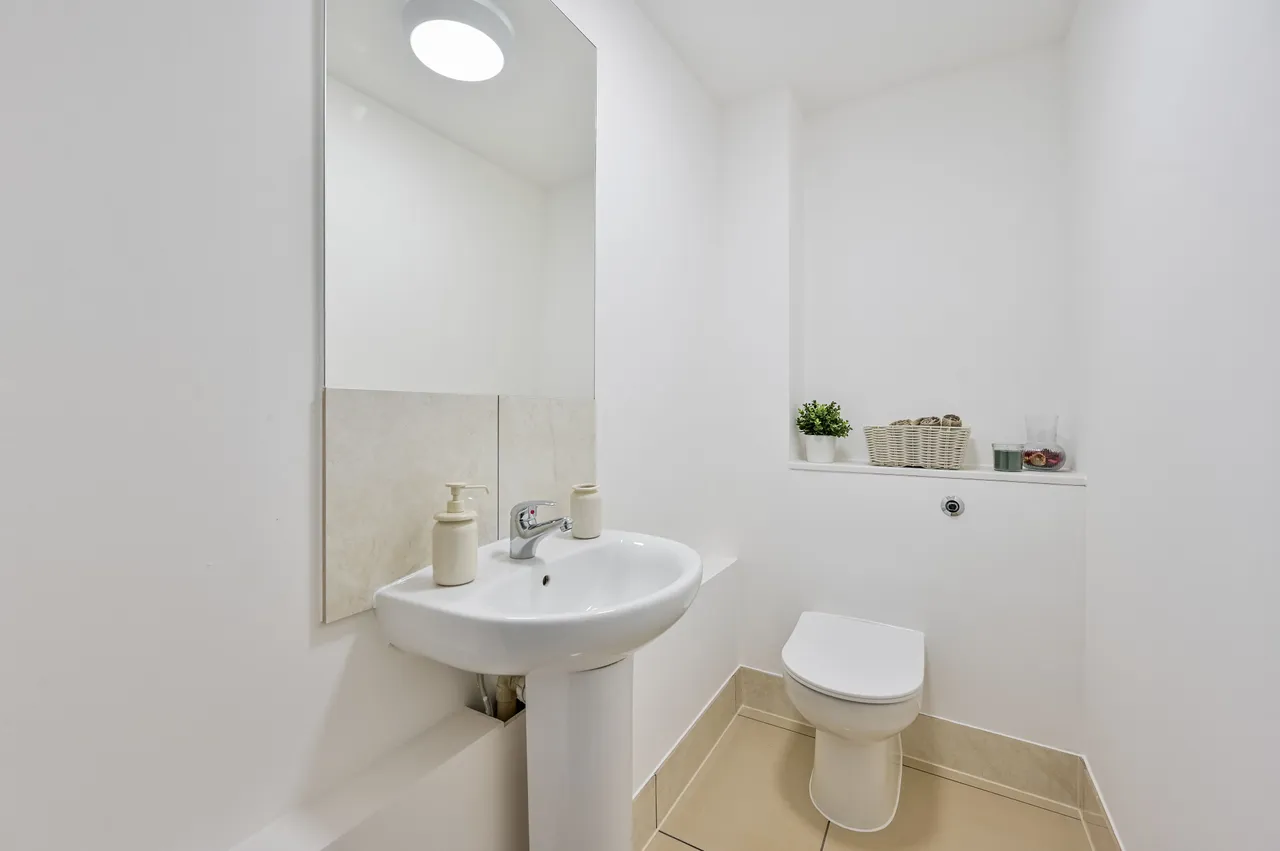 Unit 5, 3 Palmers Road, London, photo 10