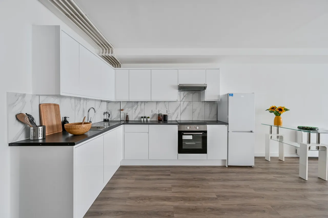 Unit 5, 3 Palmers Road, London, photo 4