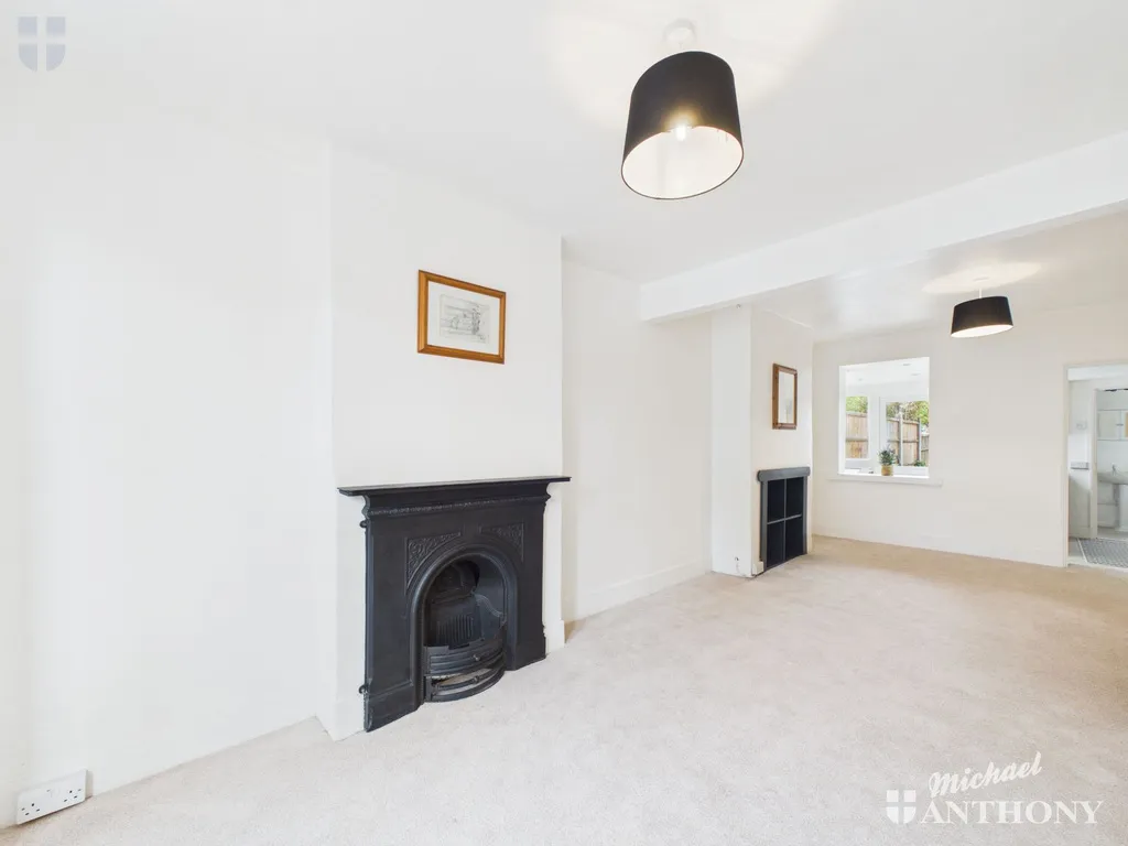 Ardenham Street, Aylesbury, HP19 8AH, photo 2