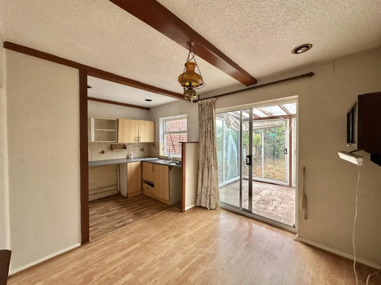 Cherry Grove, Uxbridge, UB8, photo 6