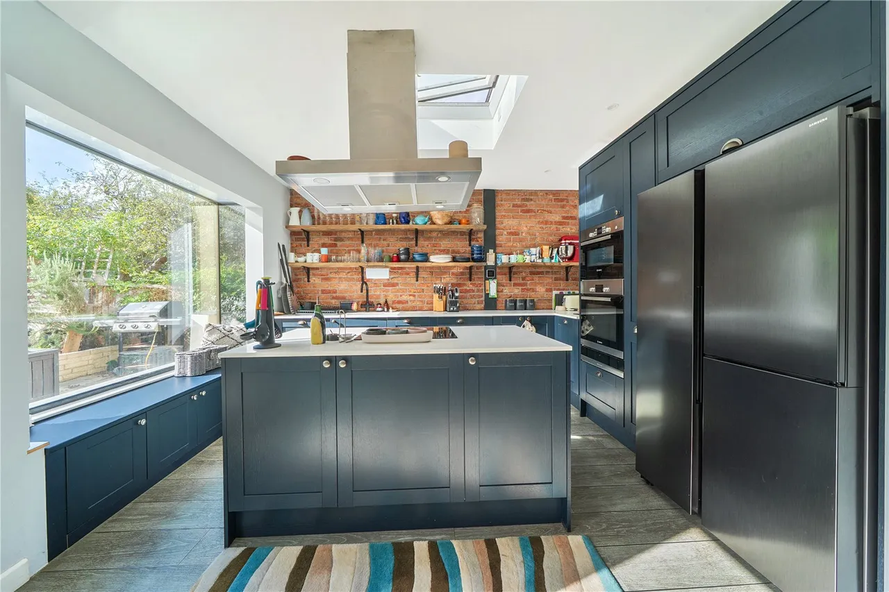 Pitshanger Lane, Ealing, W5, photo 10