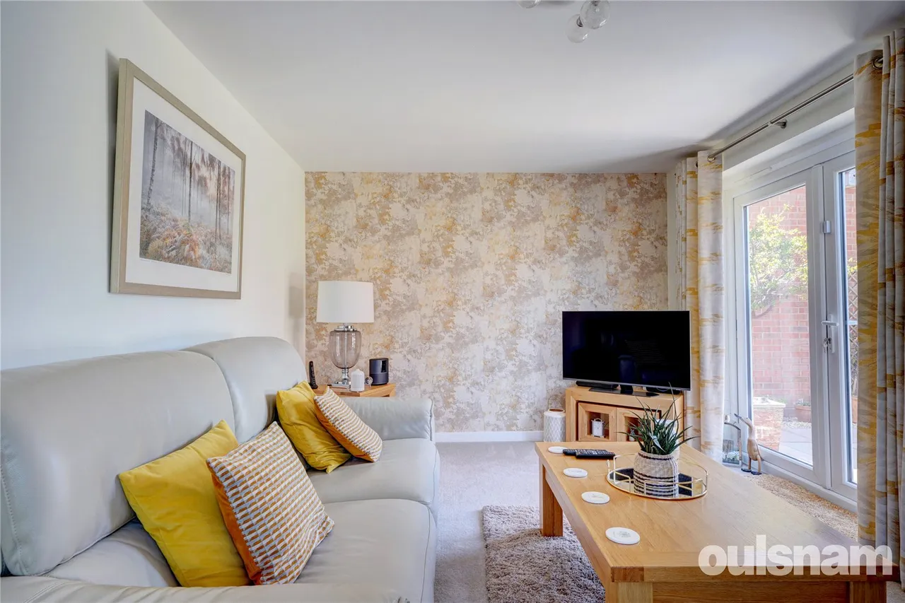 Dormouse Fields, Droitwich, Worcestershire, WR9 7FS, photo 6