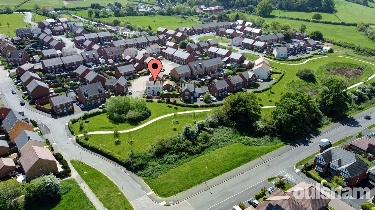Dormouse Fields, Droitwich, Worcestershire, WR9 7FS, photo 30