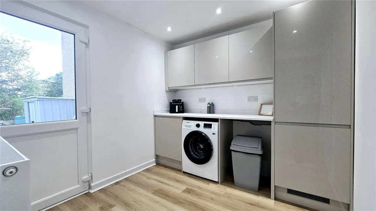 Lon Gardener, Valley, LL65, photo 14