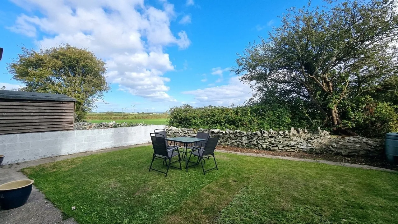 Lon Gardener, Valley, LL65, photo 15