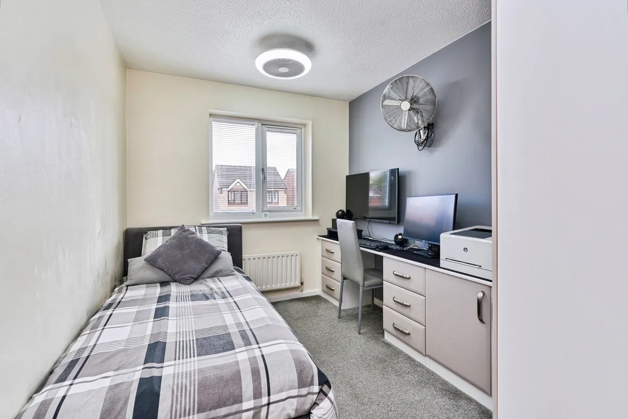 Colliery Drive, Walsall, WS3, photo 14
