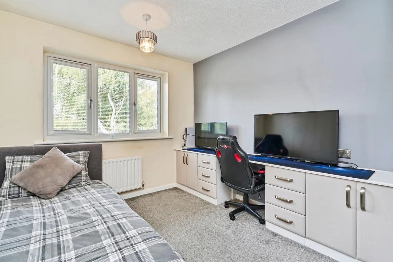 Colliery Drive, Walsall, WS3, photo 12