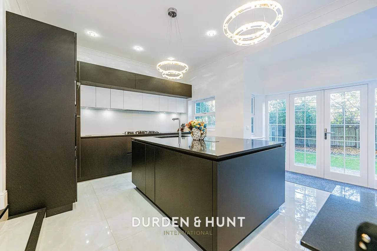 Regents Drive, Woodford Green, IG8, photo 8