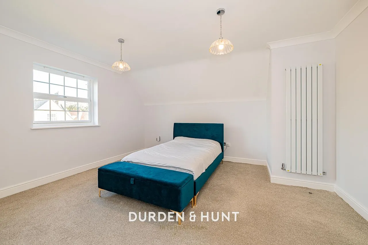 Regents Drive, Woodford Green, IG8, photo 17