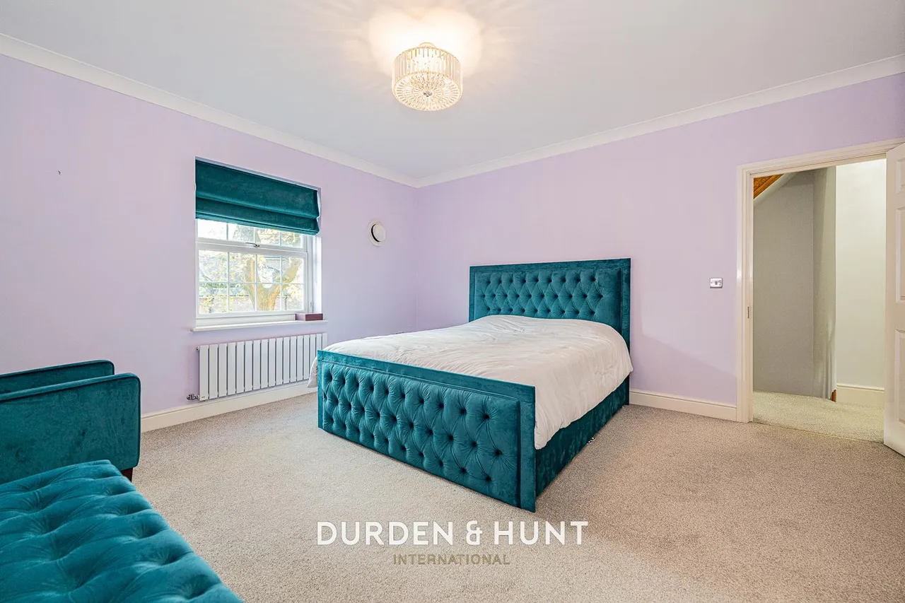 Regents Drive, Woodford Green, IG8, photo 14