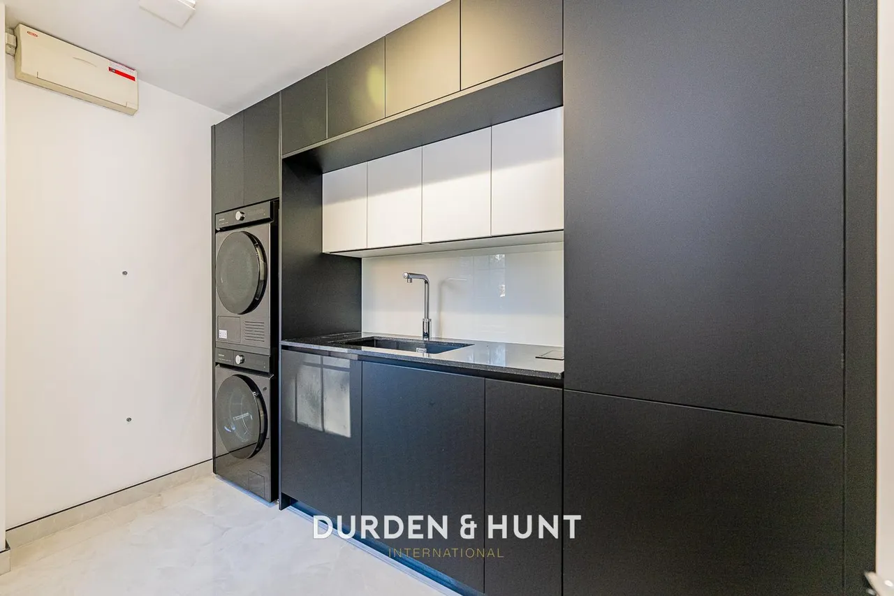 Regents Drive, Woodford Green, IG8, photo 11
