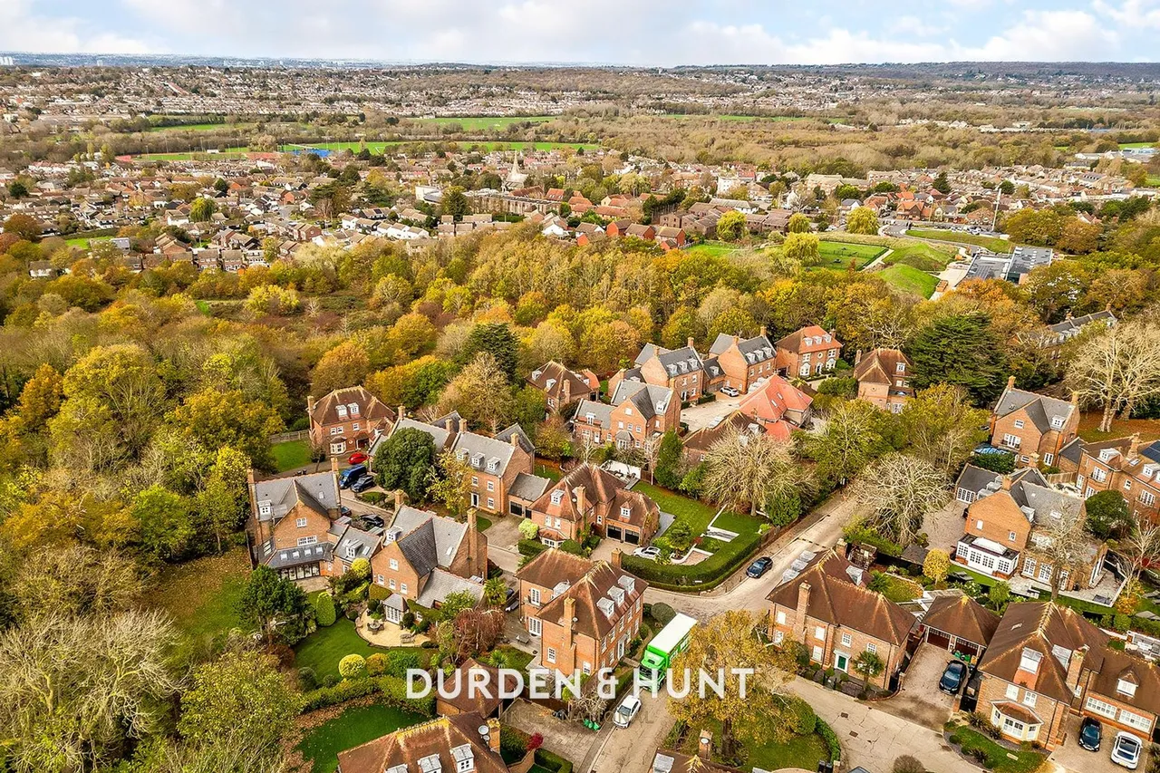 Regents Drive, Woodford Green, IG8, photo 36