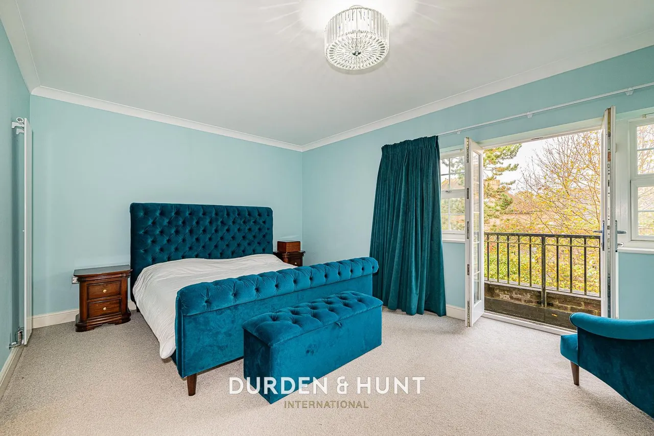 Regents Drive, Woodford Green, IG8, photo 20