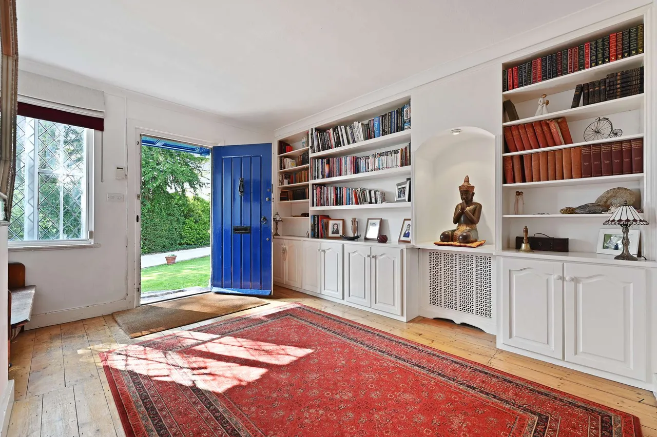 School Lane, Gerrards Cross, SL9, photo 4