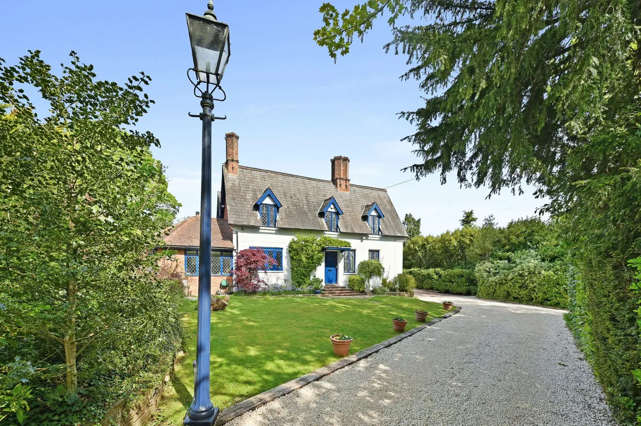 7 bed house for sale, School Lane, Gerrards Cross, SL9