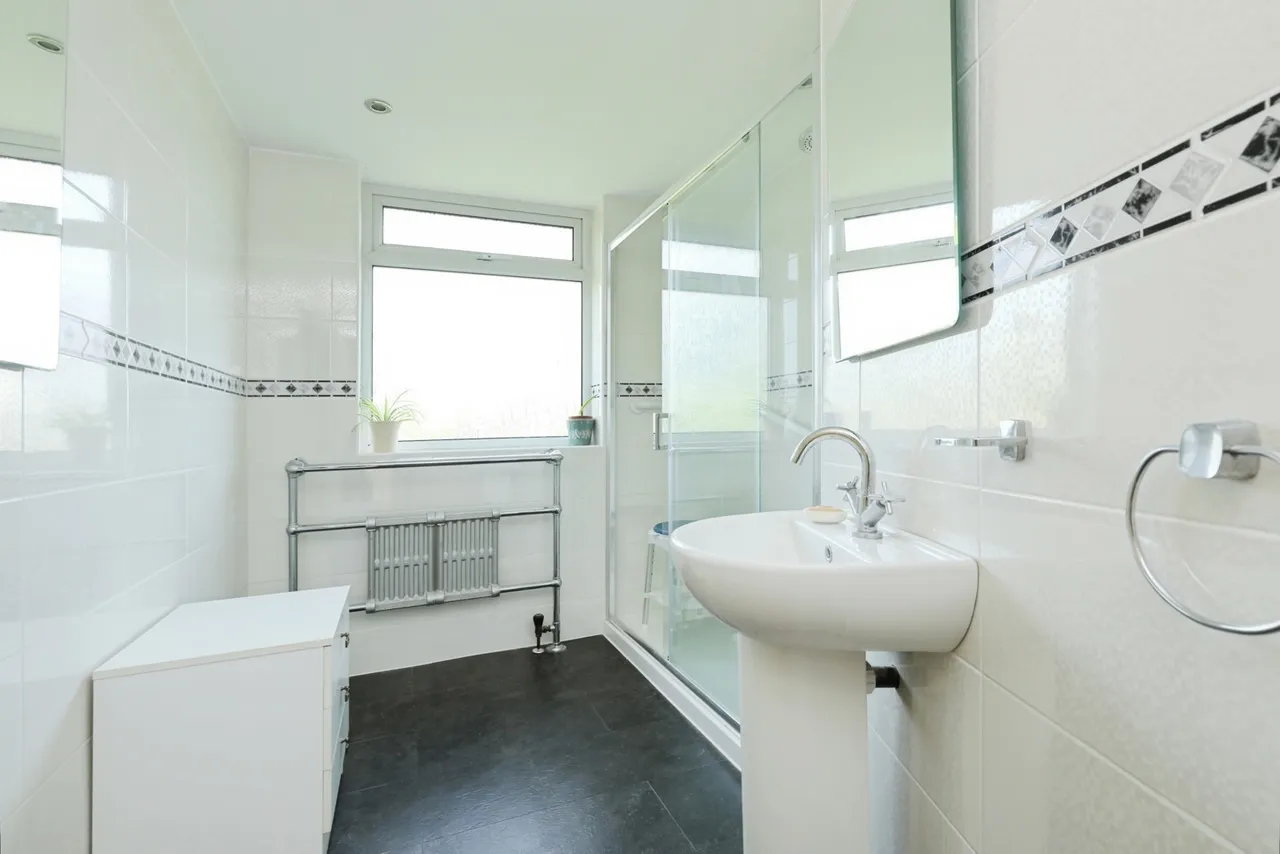 Dobcroft Close, Sheffield, S11, photo 13