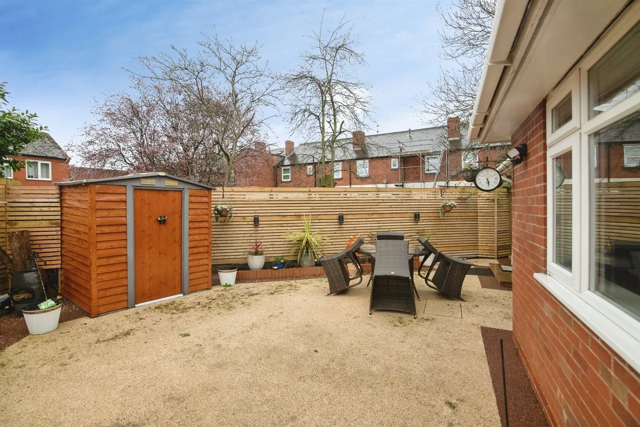Mackmillan Road, Rowley Regis, B65, photo 17