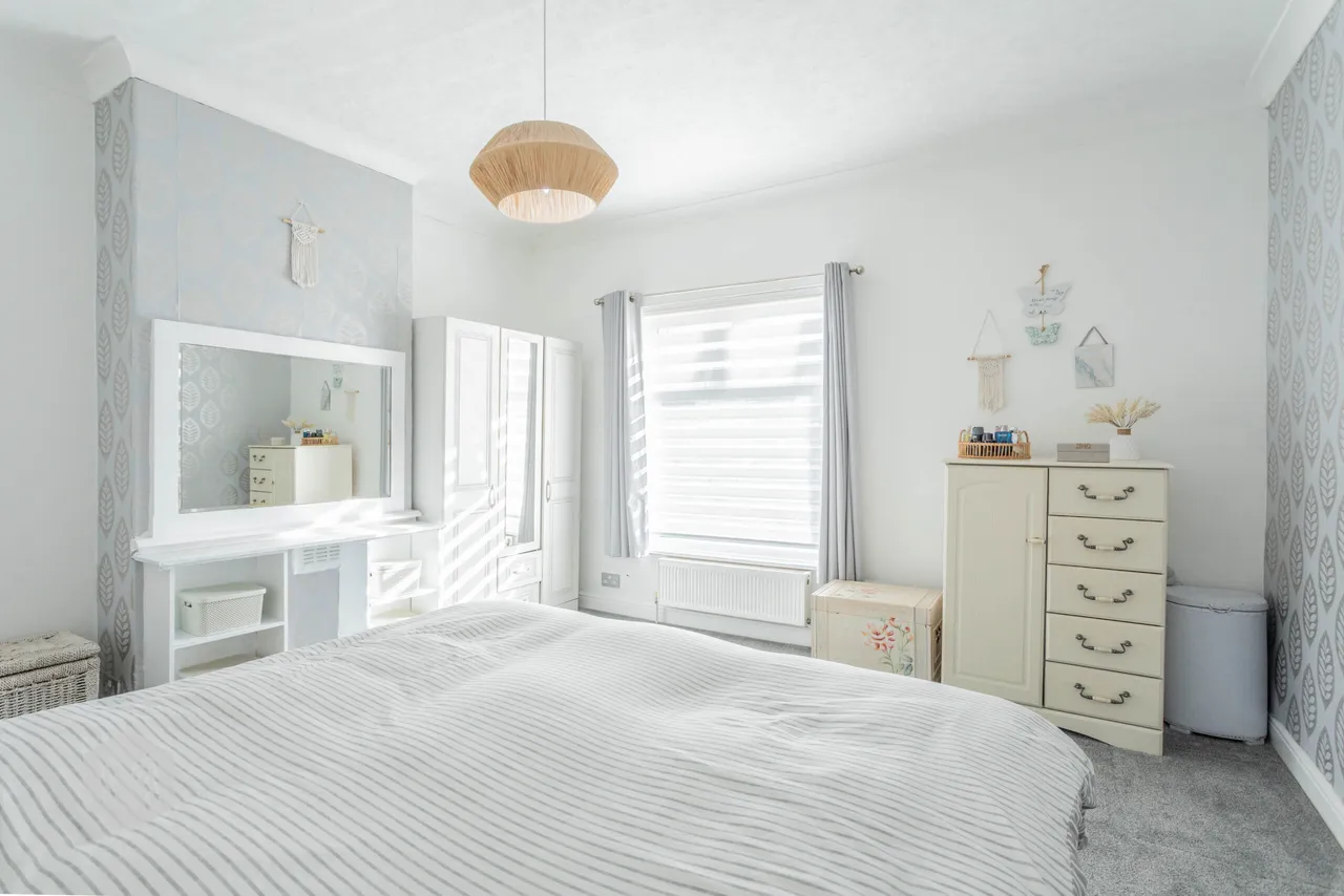 Florence Avenue, Bolton, BL1, photo 13