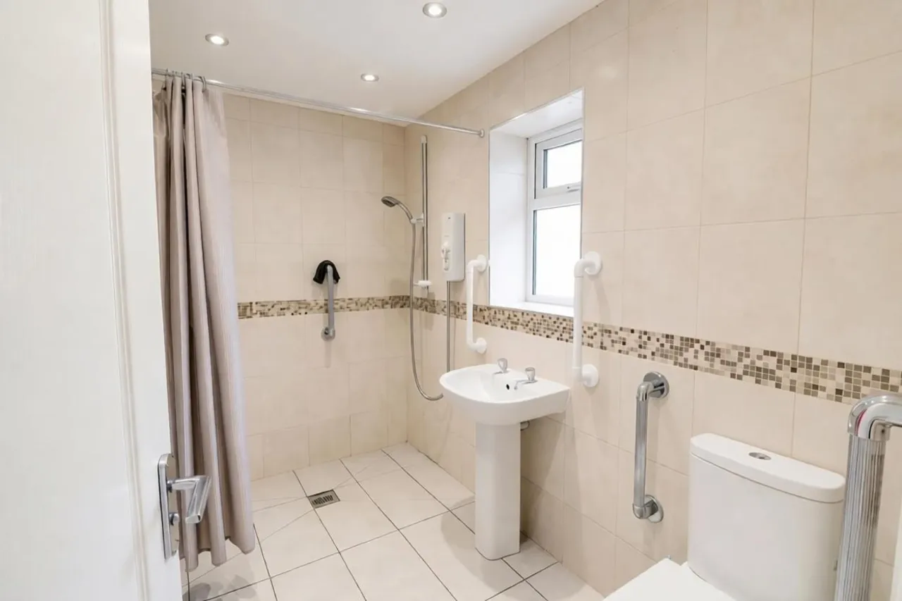 Hawthorne Close, Congleton, photo 15