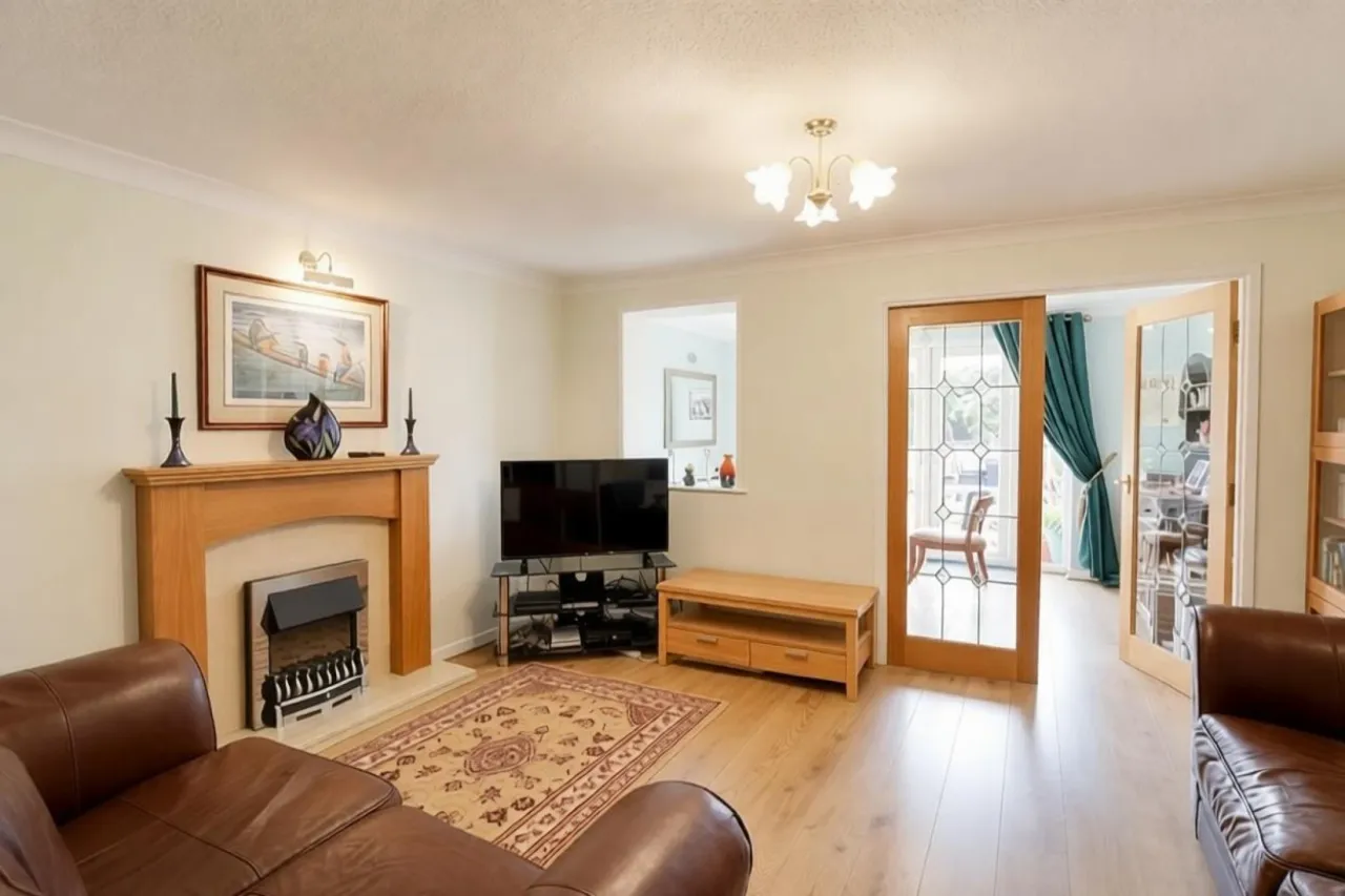 Hawthorne Close, Congleton, photo 13