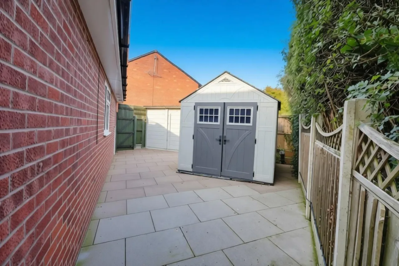 Hawthorne Close, Congleton, photo 7