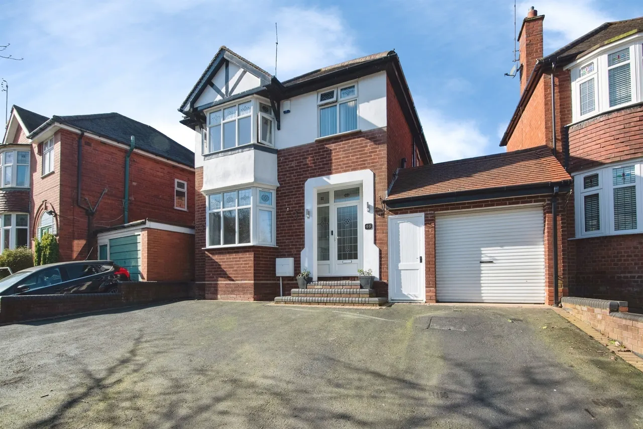 3 bed house for sale — Gervase Drive, Dudley