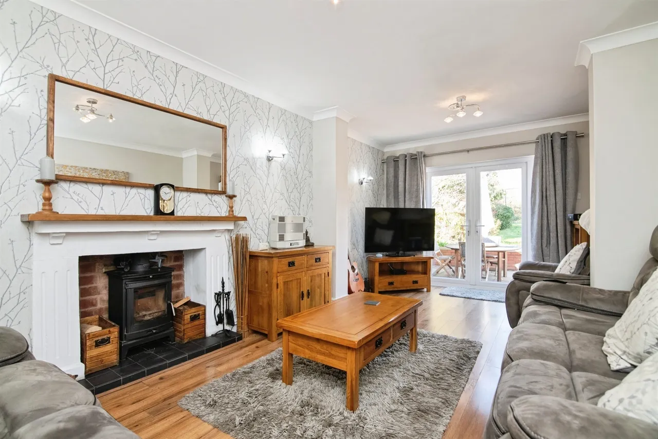 Gervase Drive, Dudley, photo 3