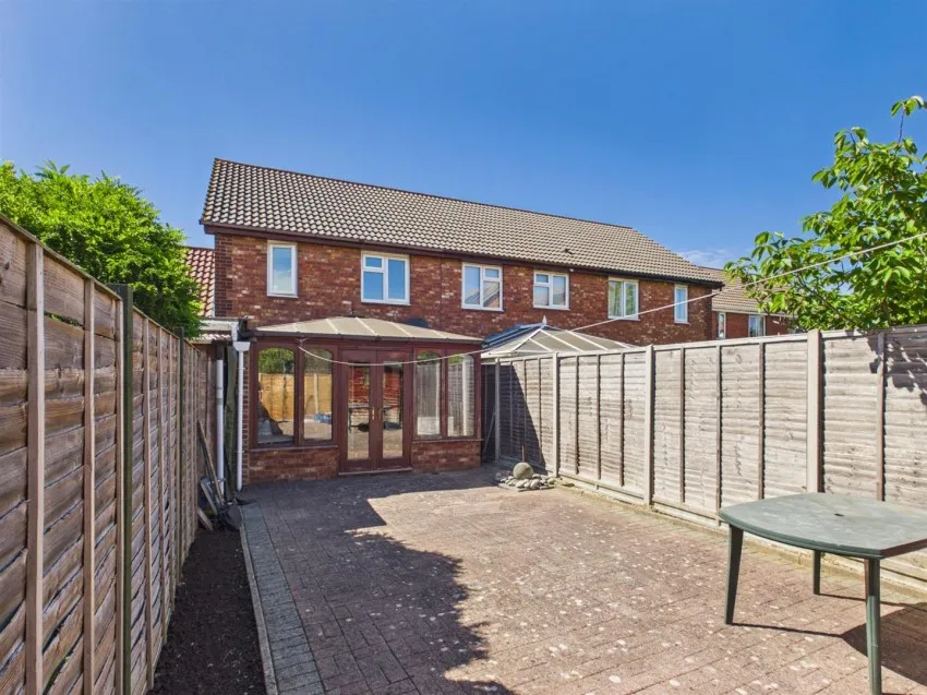 Stocken Close, Hucclecote, photo 9