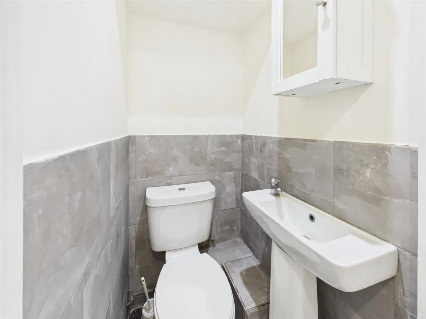 Stocken Close, Hucclecote, photo 10
