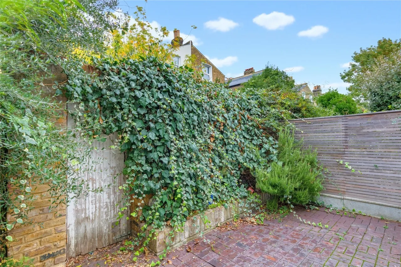 Shelgate Road, Battersea, SW11, photo 6