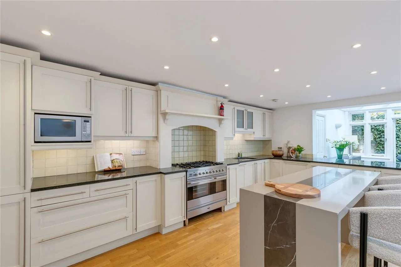 Shelgate Road, Battersea, SW11, photo 4