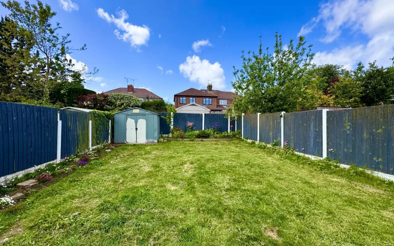Lawrence Road, Windle, photo 18