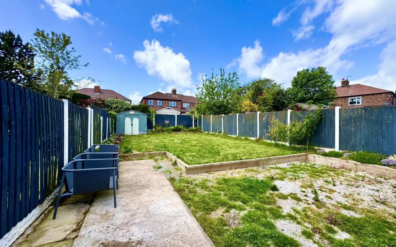 Lawrence Road, Windle, photo 19