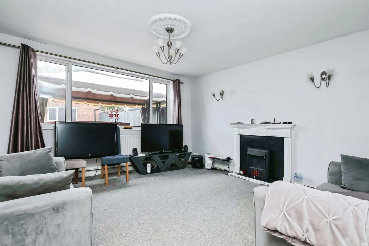Gorsy Road, Quinton, BIRMINGHAM, photo 2